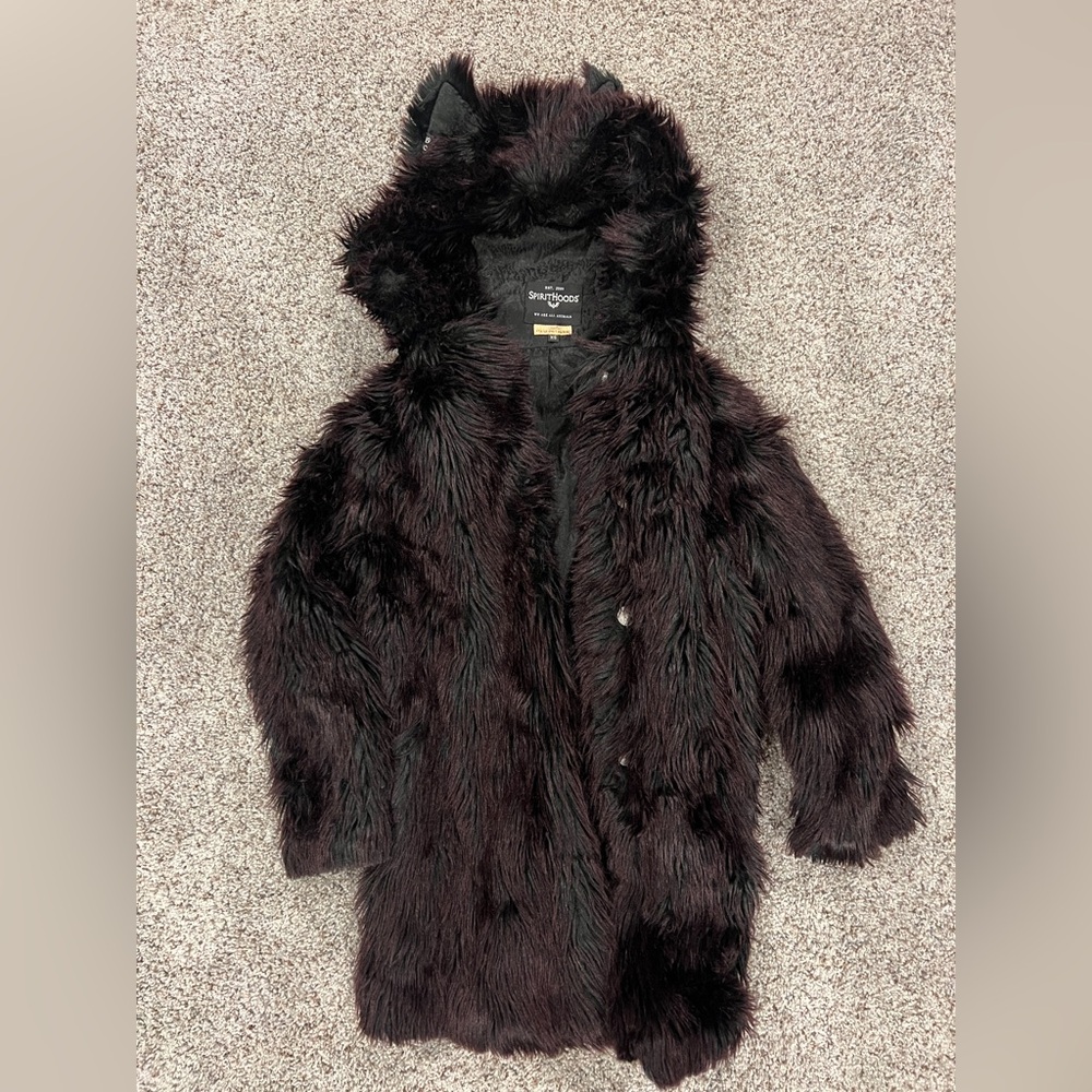 Classic Sangria Wolf Coat - Spirithoods (rare Soldout)